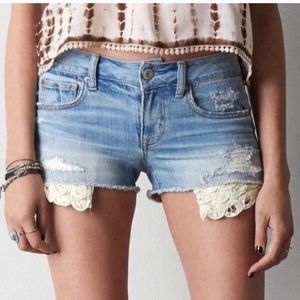AMERICAN EAGLE Shortie Stretch Shorts Lace Pockets